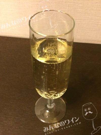 サンクゼールナイアガラスパークリングワイン2014