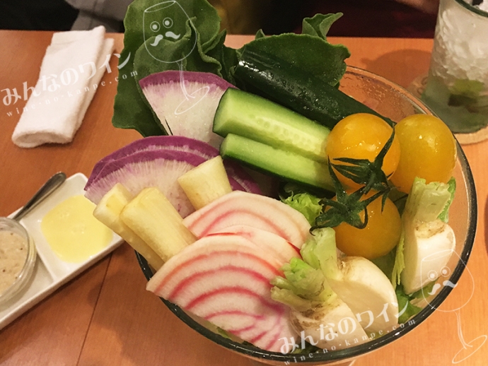 【横浜駅】「鎌倉野菜×ワインバル 横濱頂食堂」神奈川の新鮮食材と樽生ワイン♪