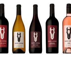 アメリカ産の“濃い旨(うま)ワイン”「ダークホース」5種リニューアル新発売