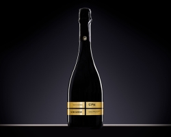 英国史上最高価格のプレミアム・スパークリングワイン『51°N』日本初上陸